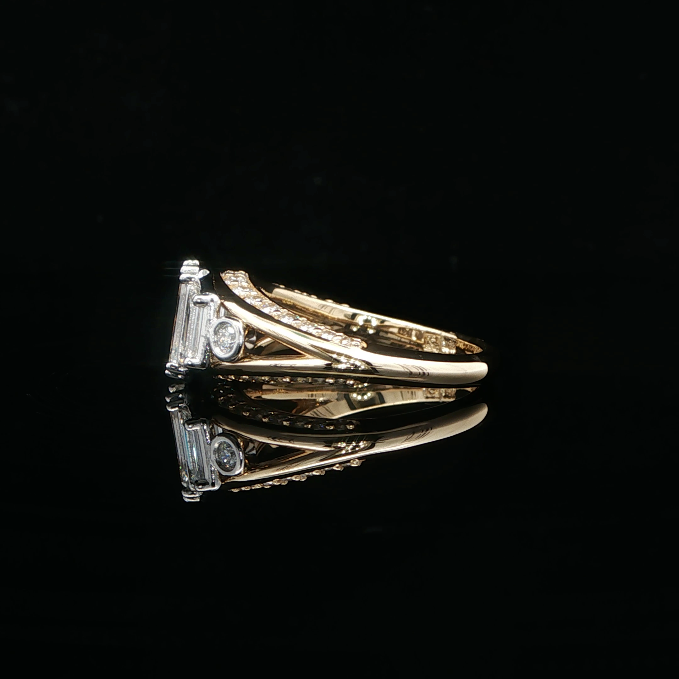 1.36 CARAT EMERALD CUT DIAMOND RING - GIA  I VS2